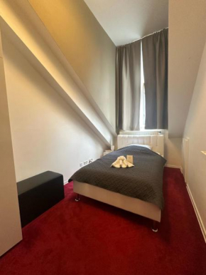 DATRI Petite Suite 4